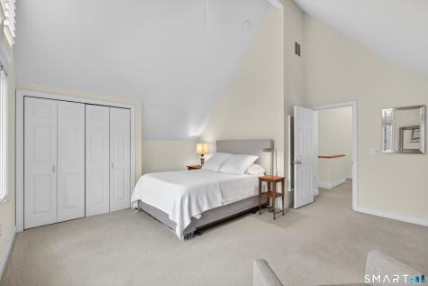 83 Old North Road Stonington CT 06355