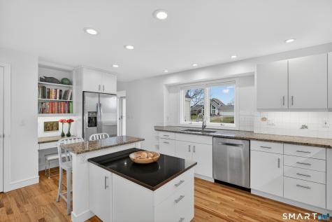 83 Old North Road Stonington CT 06355