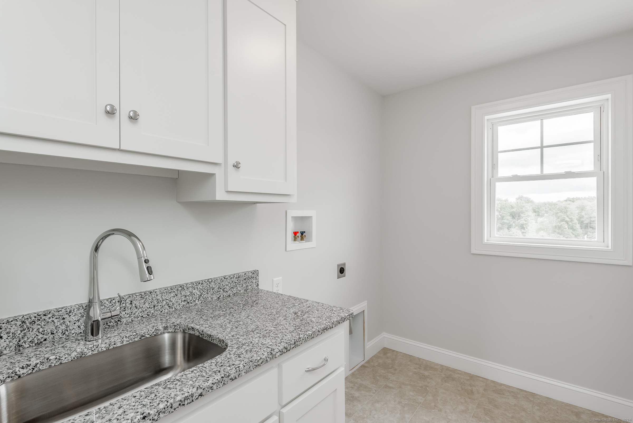 367 Hillstown Road Manchester CT 06040