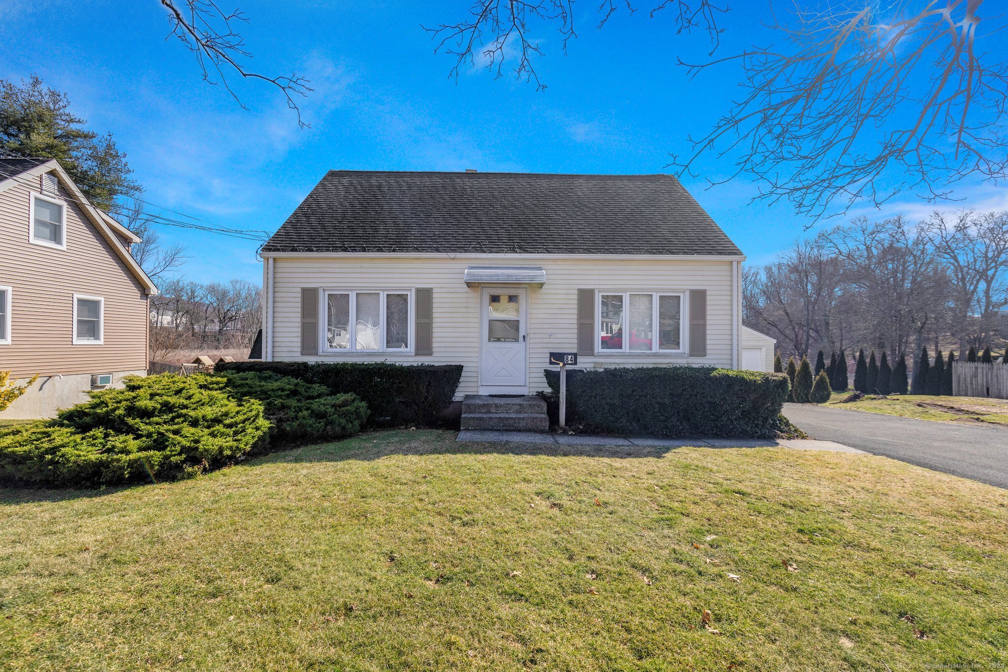 84 Pondview Drive Southington CT 06489