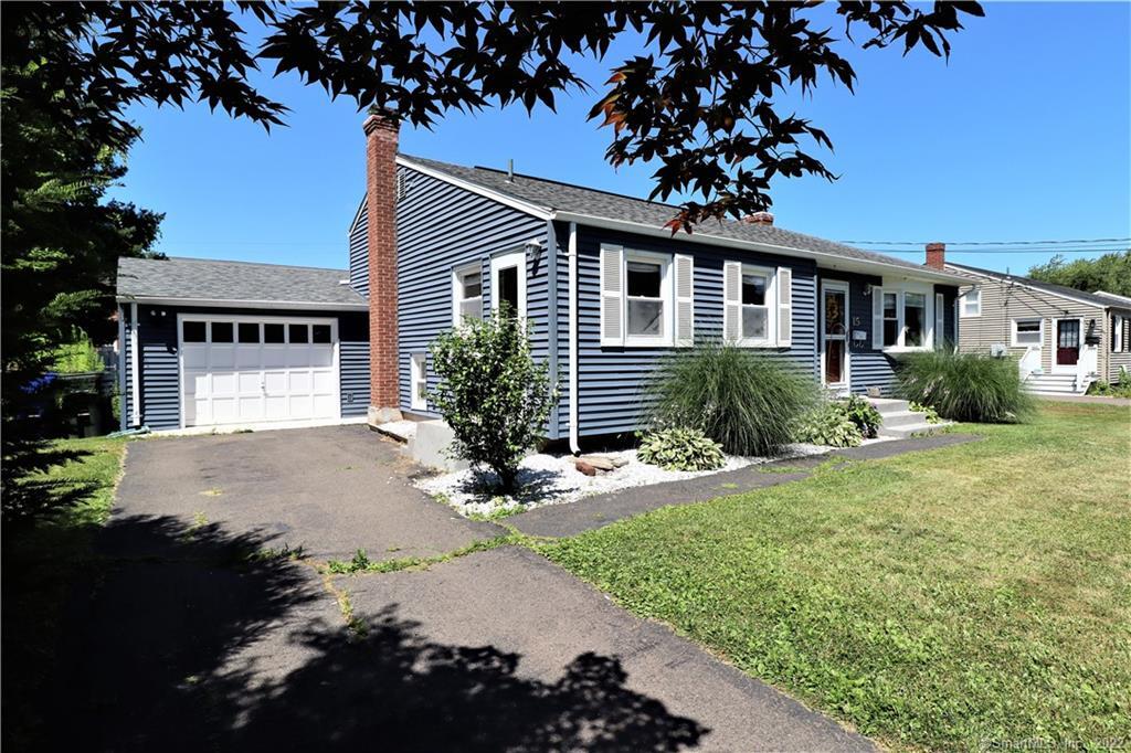 15 Michael Lane Newington CT 06111