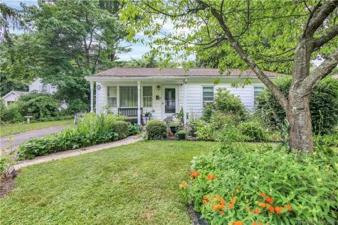 14 Cindy Lane Bethel CT 06801