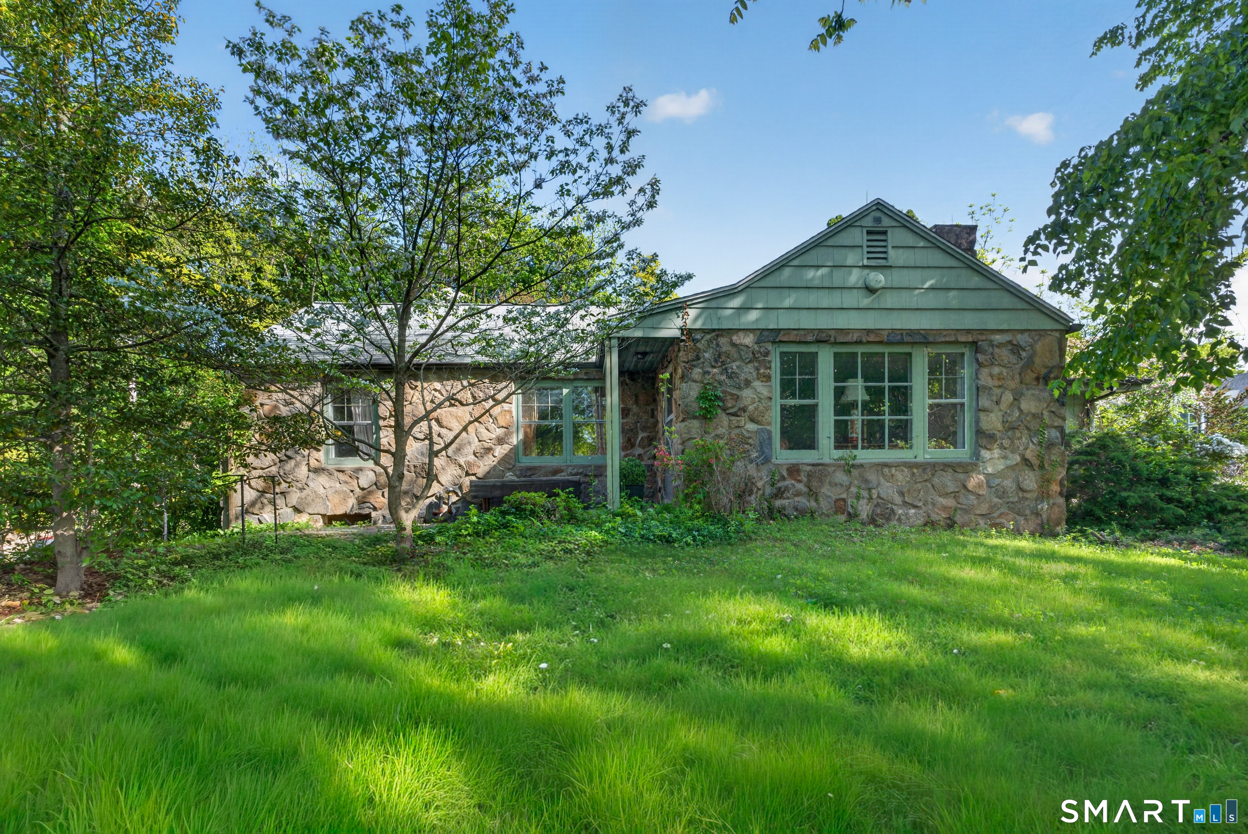 54 Elm Street Fairfield CT 06824