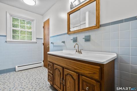 173 Oxbow Drive Meriden CT 06450