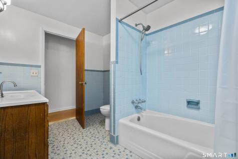 173 Oxbow Drive Meriden CT 06450