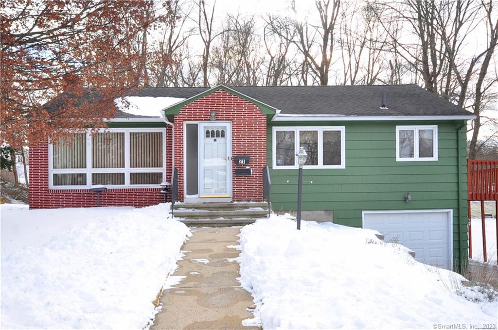 21 Arbutus Street East Hartford CT 06108