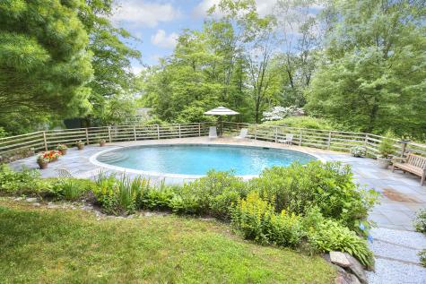 62 Wells Hill Road Weston CT 06883