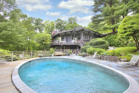 62 Wells Hill Road Weston CT 06883