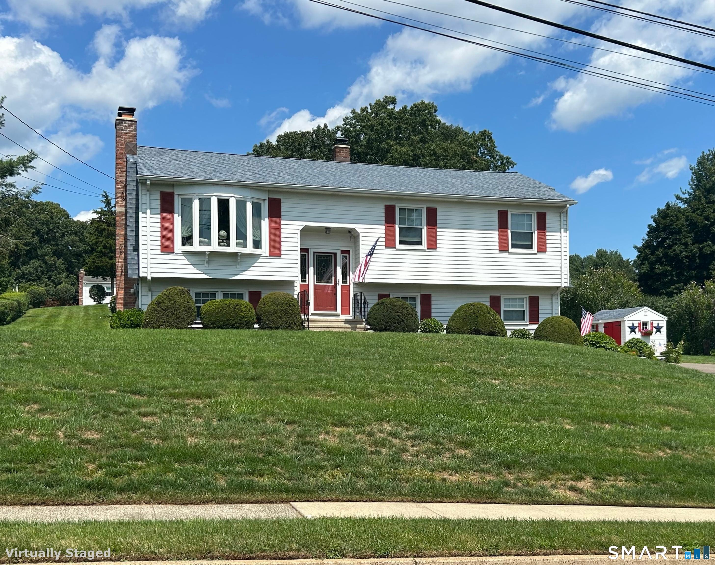 15 Flintlock Road North Haven CT 06473