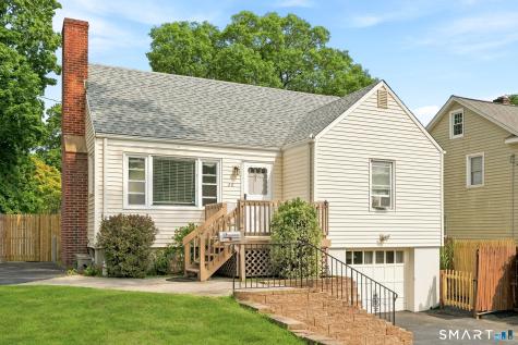 28 Ridgewood Avenue Stamford CT 06907