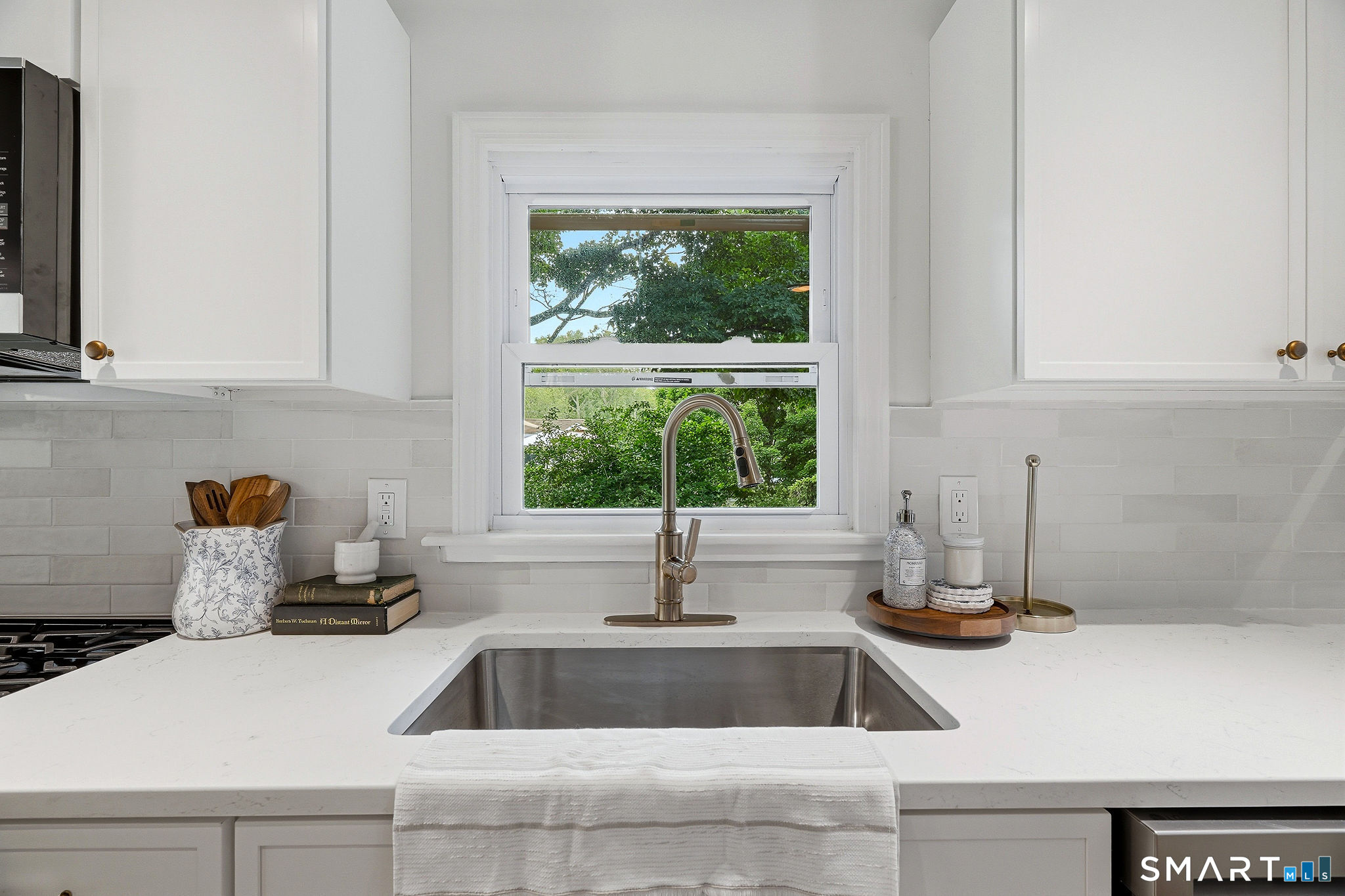 32 Sunset Terrace Essex CT 06426