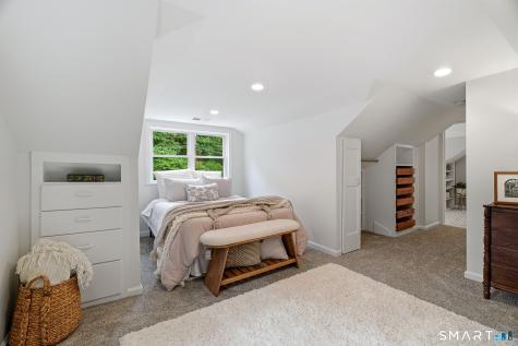 32 Sunset Terrace Essex CT 06426