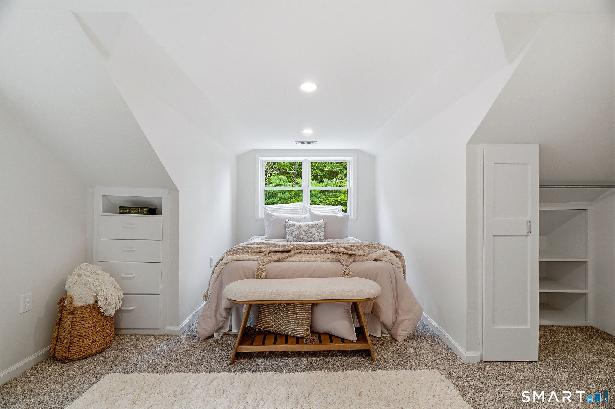 32 Sunset Terrace Essex CT 06426
