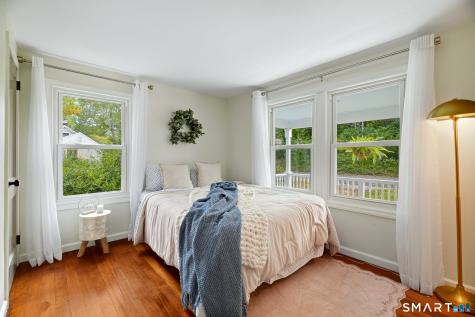 32 Sunset Terrace Essex CT 06426