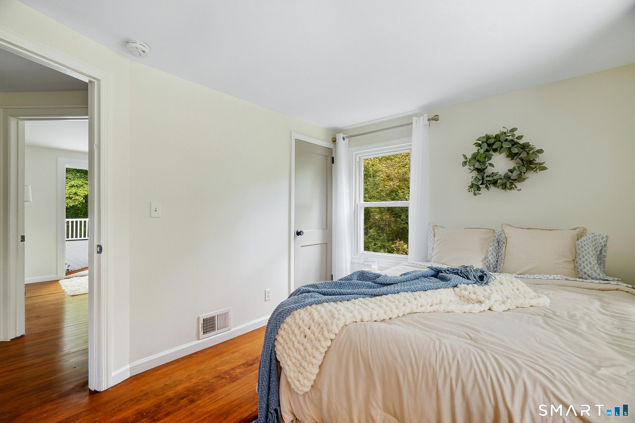 32 Sunset Terrace Essex CT 06426