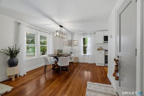 32 Sunset Terrace Essex CT 06426