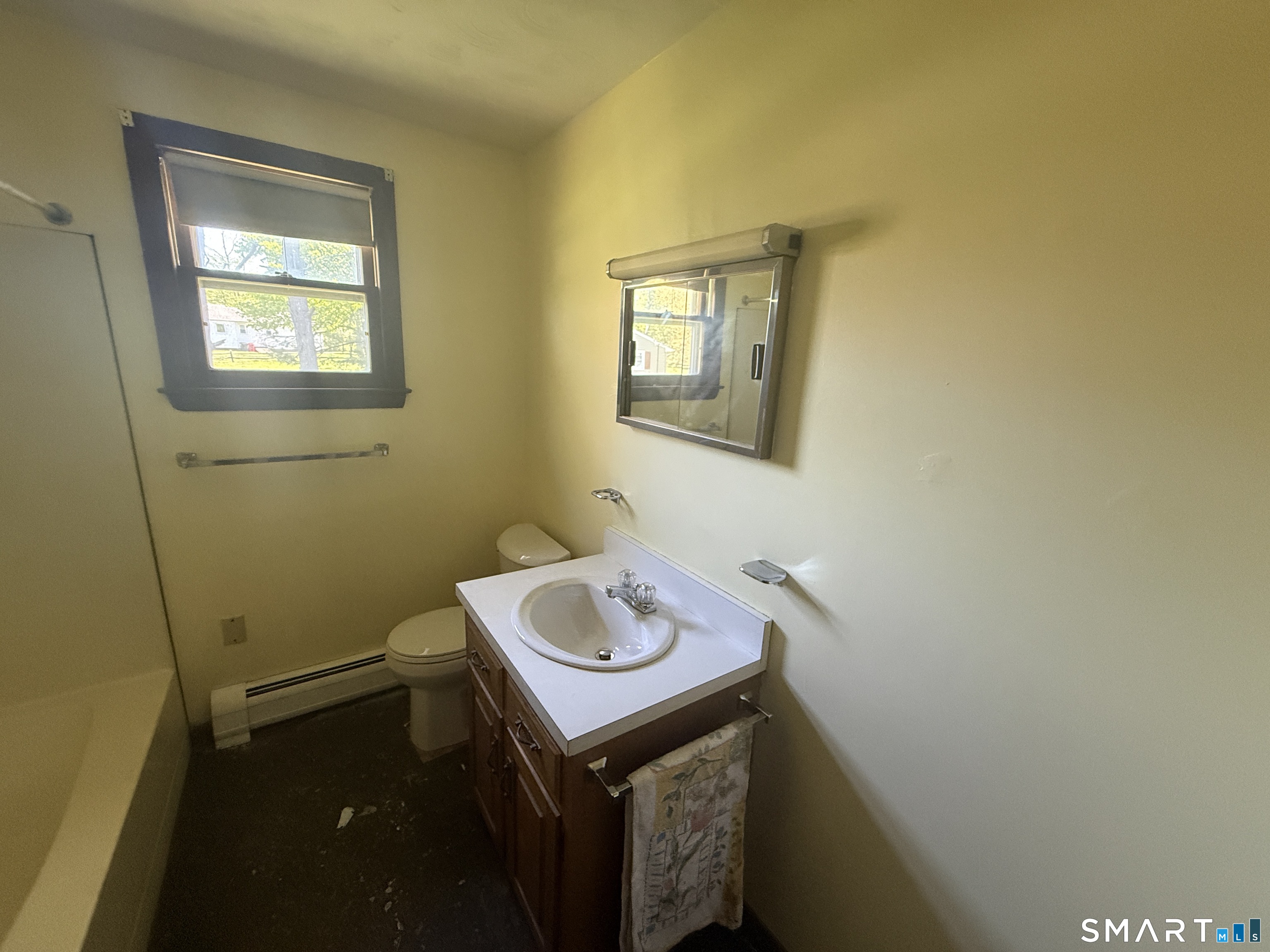 8 Tulip Drive Meriden CT 06450