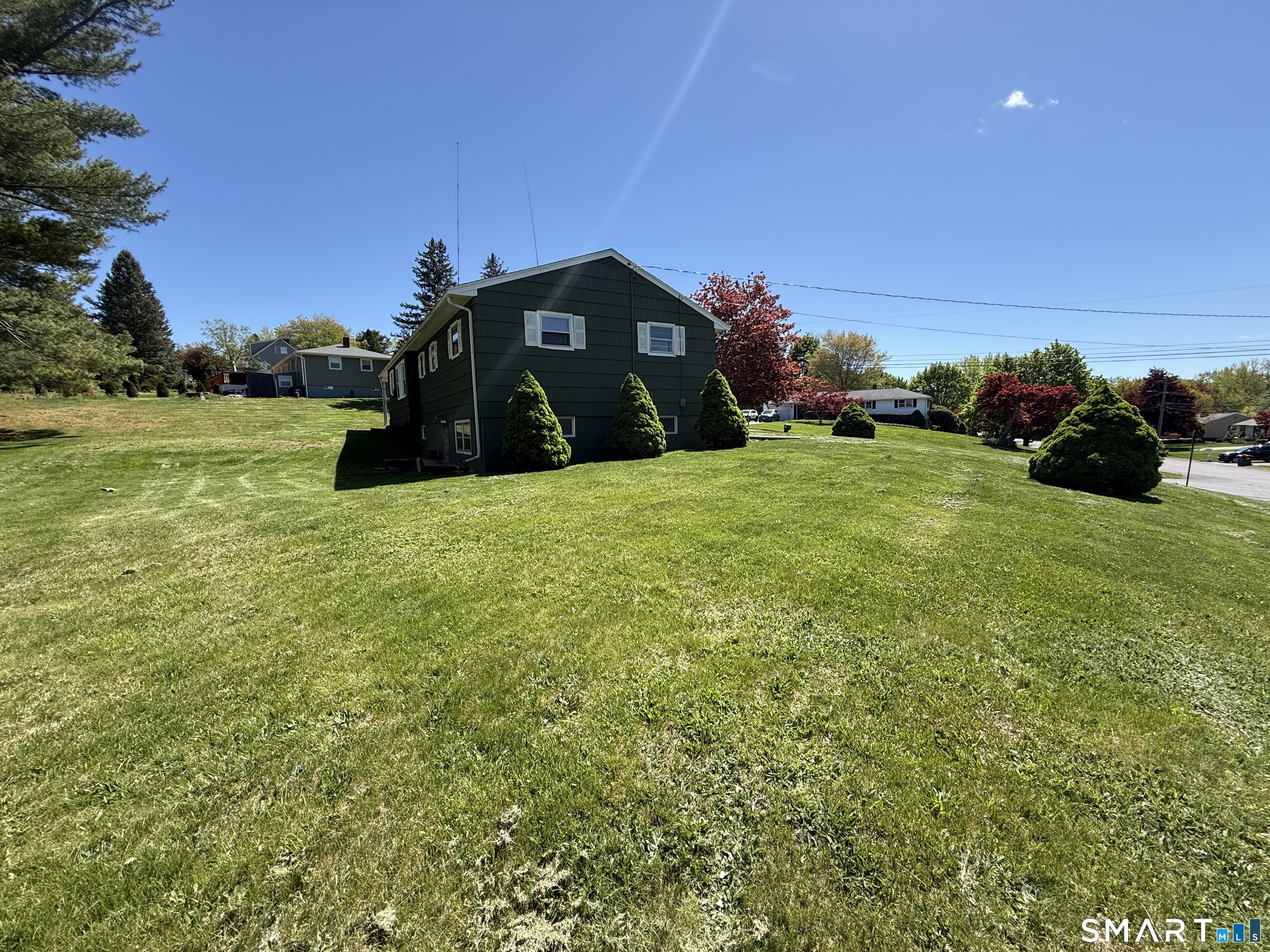 8 Tulip Drive Meriden CT 06450