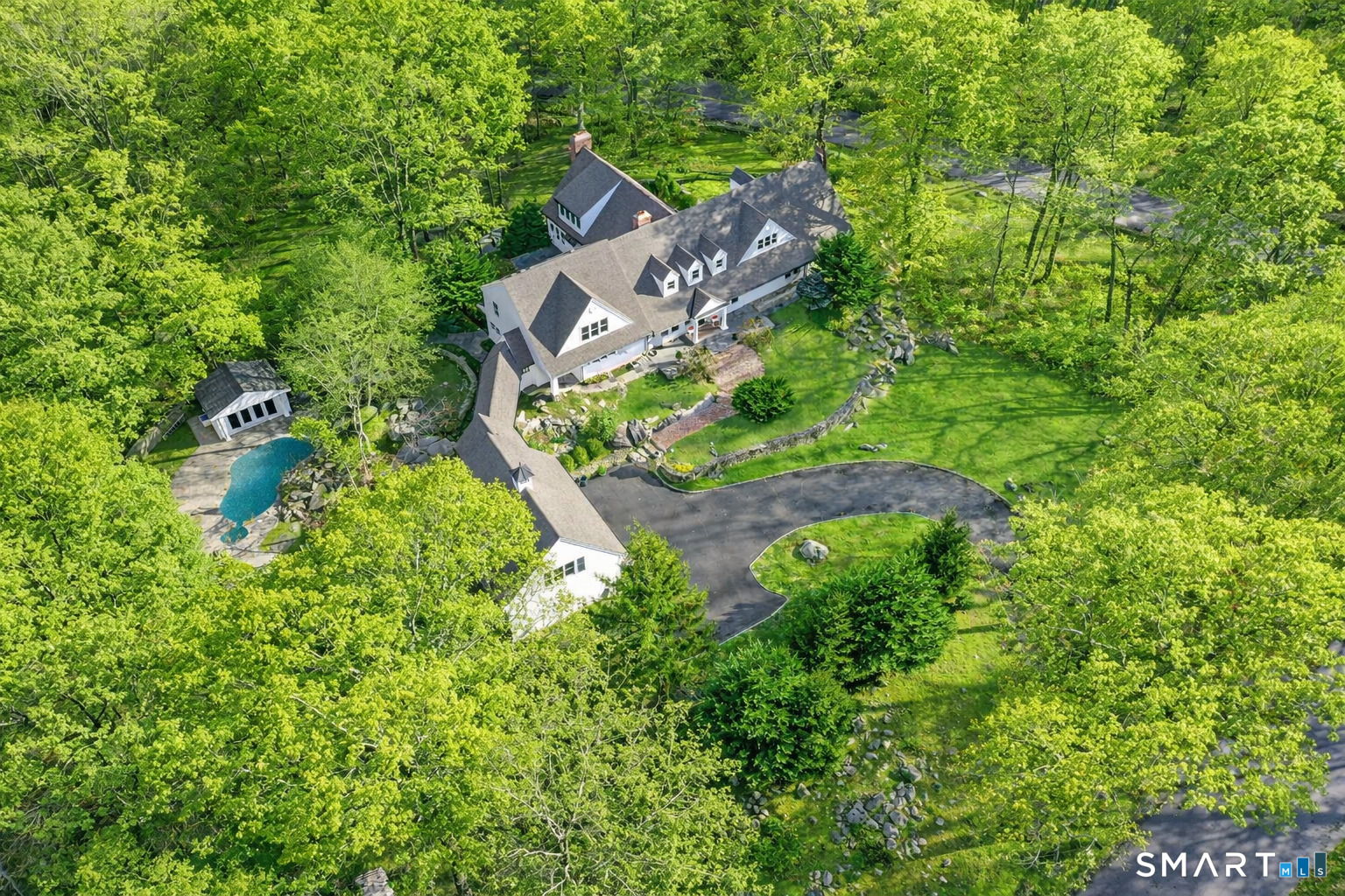 10 Woodhill Road Wilton CT 06897