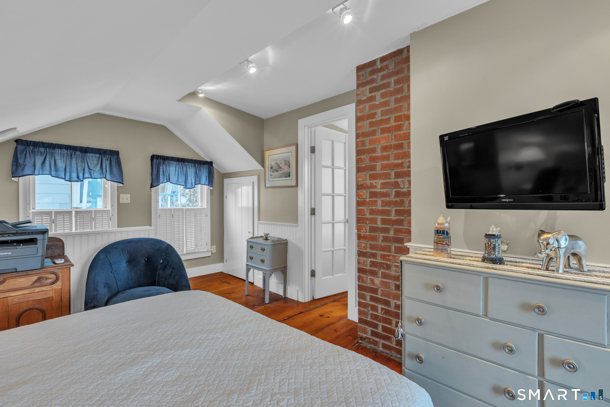 62 West Main Street Groton CT 06355