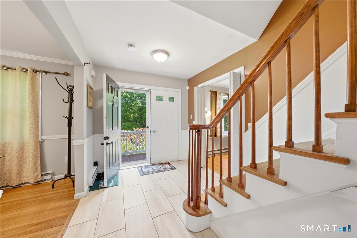 2 Judith Drive Danbury CT 06811