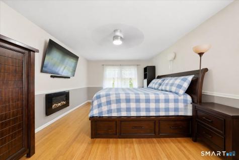 2 Judith Drive Danbury CT 06811