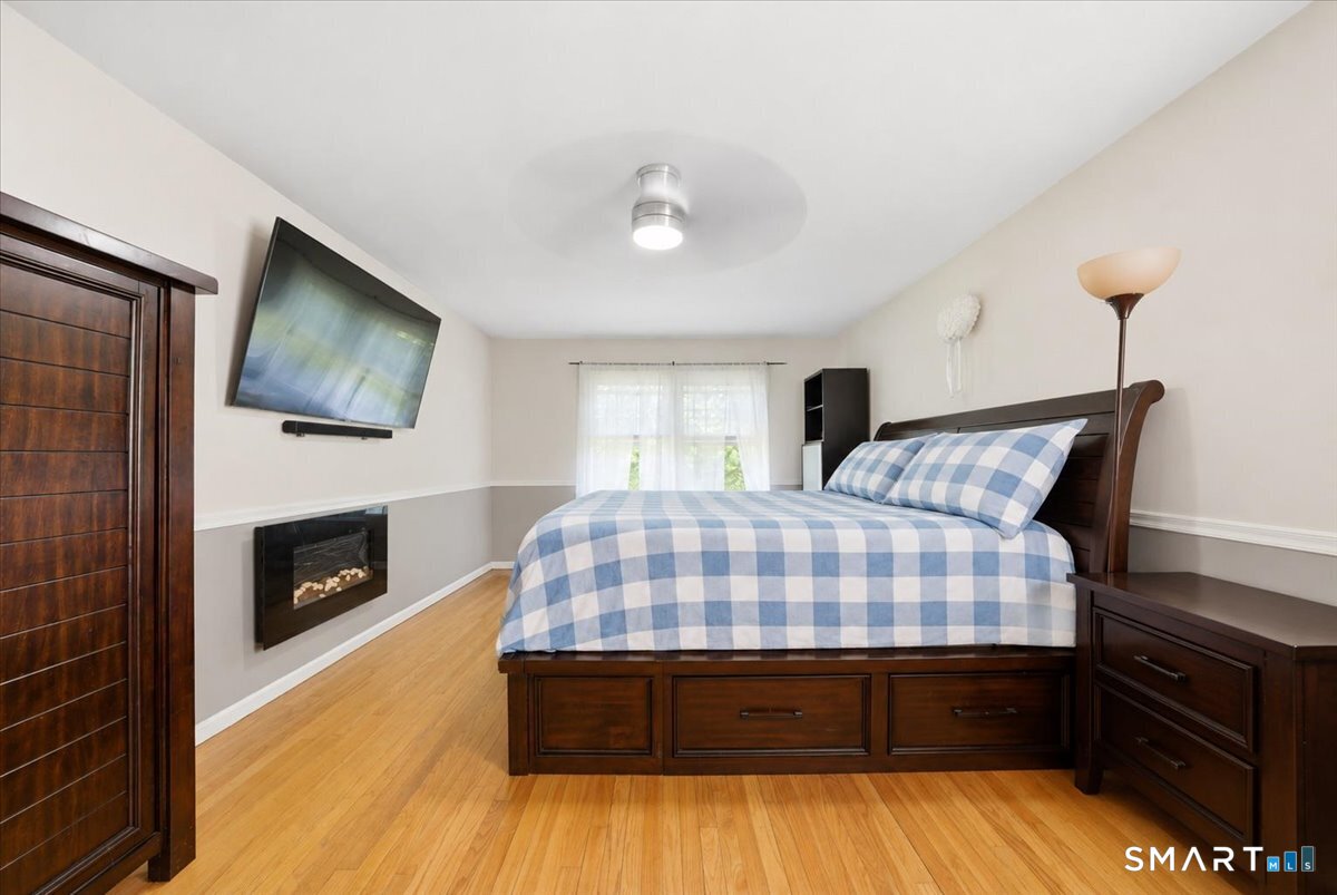 2 Judith Drive Danbury CT 06811