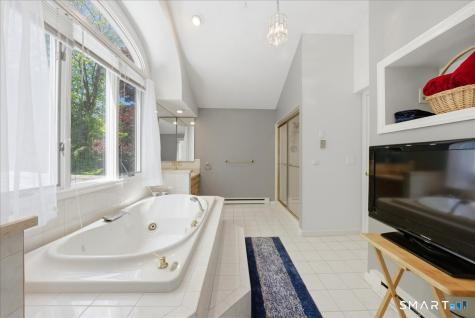 2 Judith Drive Danbury CT 06811