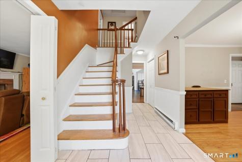 2 Judith Drive Danbury CT 06811