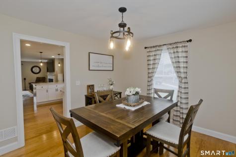 86 Commons Crossing Windsor CT 06095
