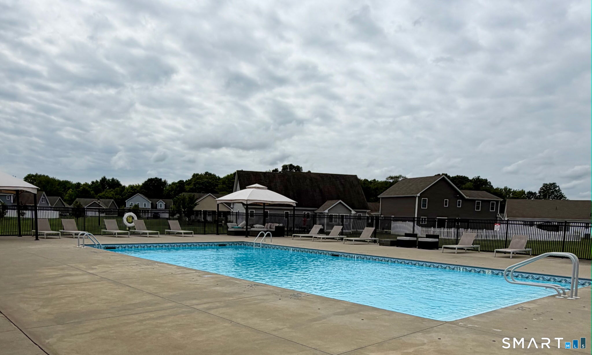 86 Commons Crossing Windsor CT 06095
