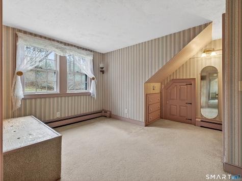 37 North Stonington Road Stonington CT 06378