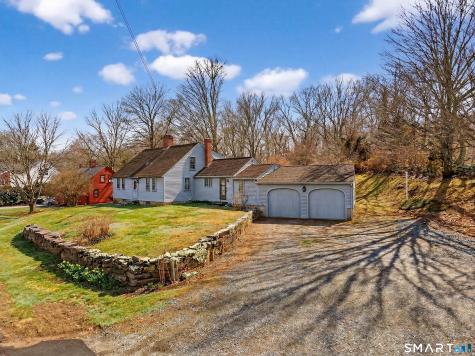 37 North Stonington Road Stonington CT 06378
