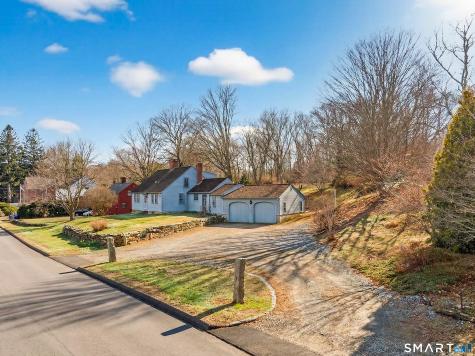 37 North Stonington Road Stonington CT 06378