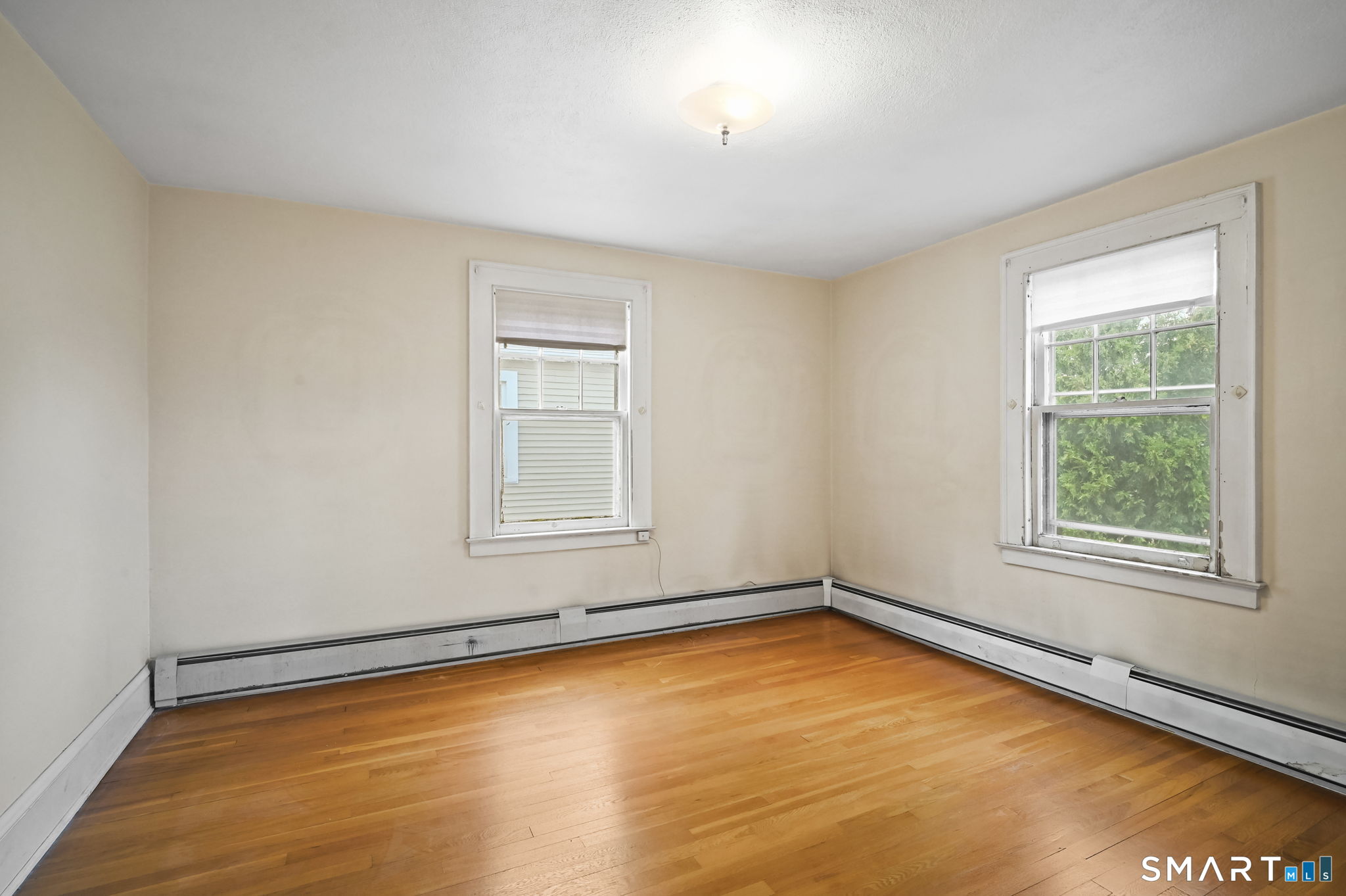15 Bina Avenue Windsor CT 06095