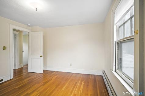15 Bina Avenue Windsor CT 06095