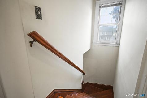 15 Bina Avenue Windsor CT 06095