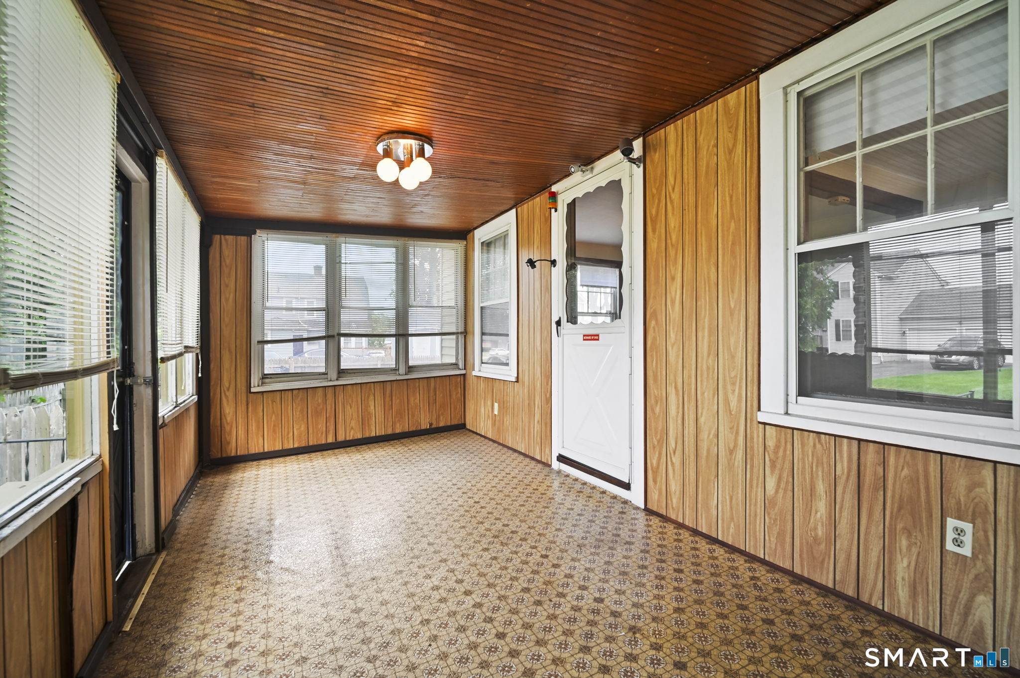 15 Bina Avenue Windsor CT 06095