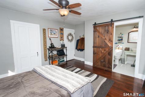 3 Pine Street Newtown CT 06482