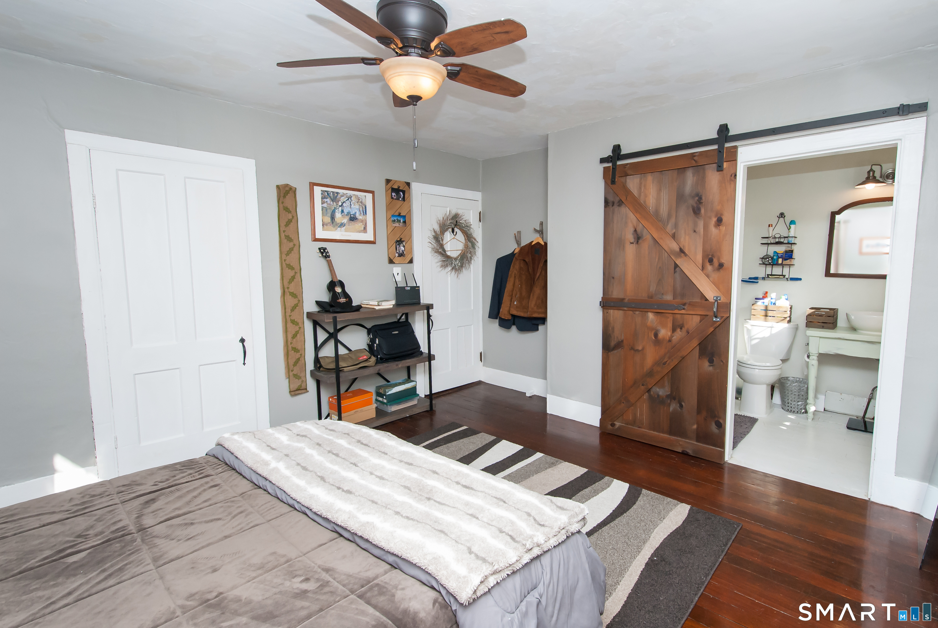 3 Pine Street Newtown CT 06482