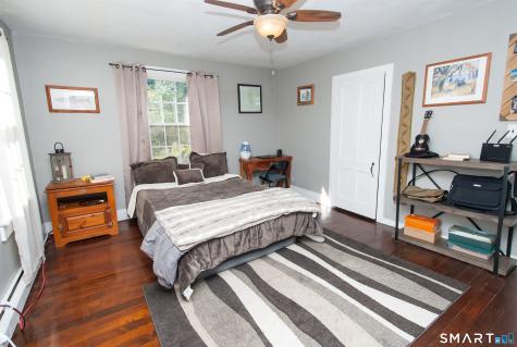 3 Pine Street Newtown CT 06482