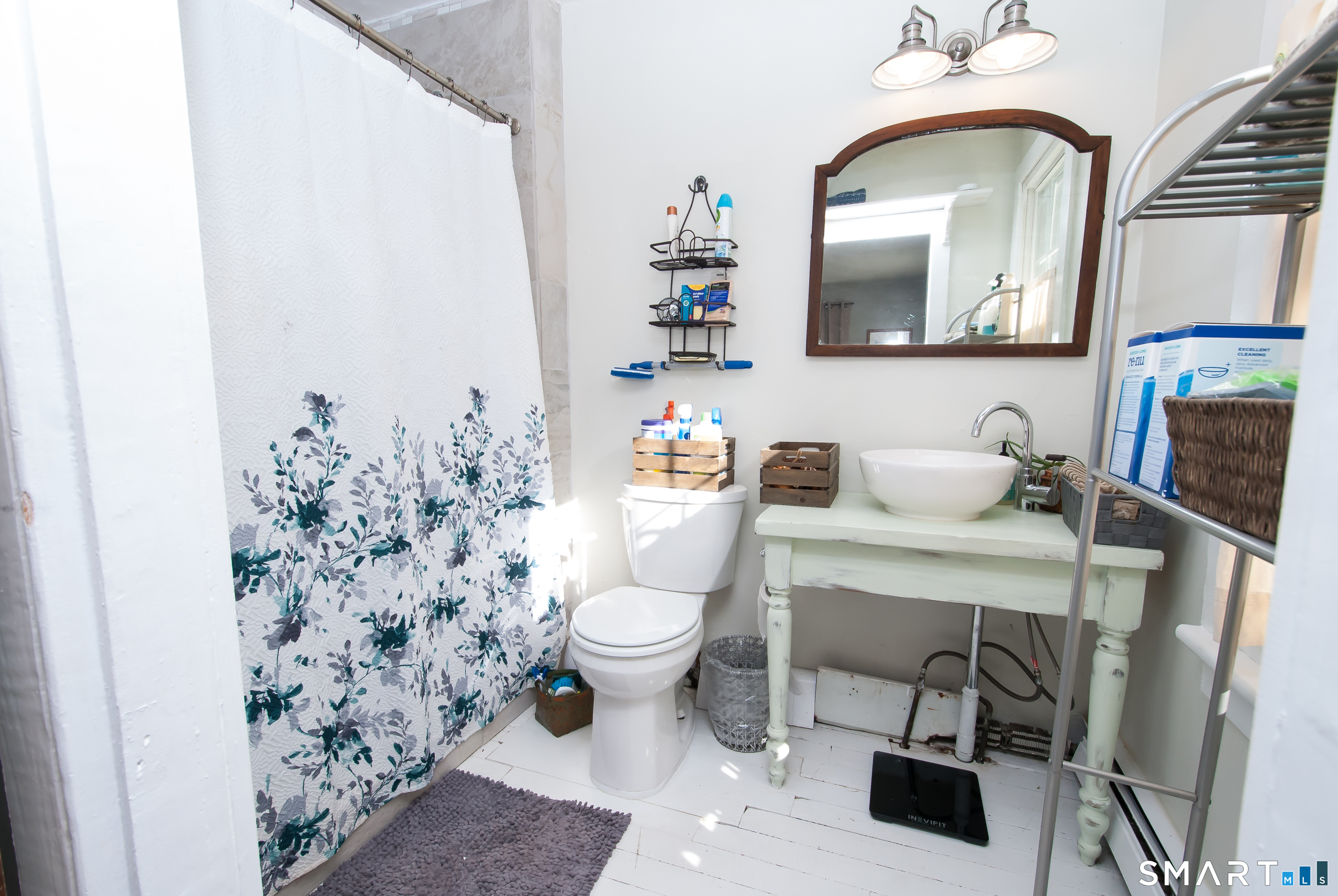 3 Pine Street Newtown CT 06482