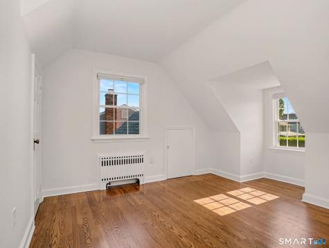 40 Woodbury Avenue Stamford CT 06907