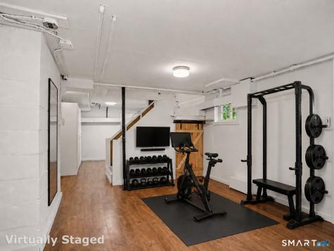 40 Woodbury Avenue Stamford CT 06907
