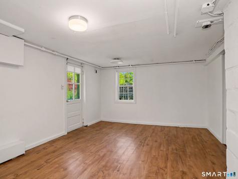 40 Woodbury Avenue Stamford CT 06907