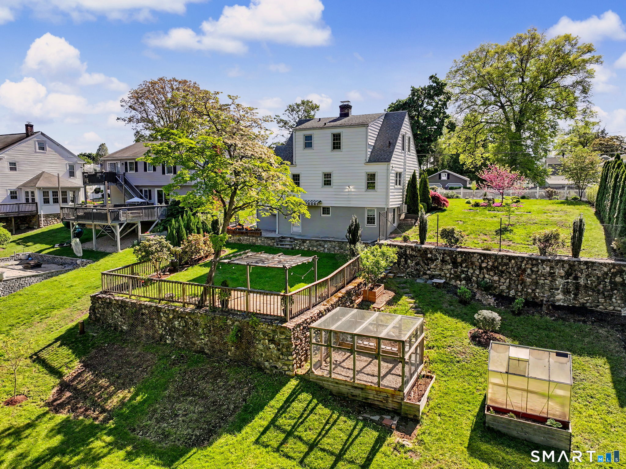 40 Woodbury Avenue Stamford CT 06907