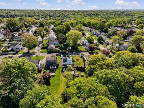 40 Woodbury Avenue Stamford CT 06907