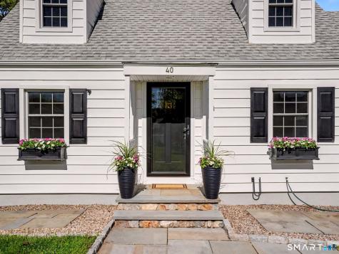 40 Woodbury Avenue Stamford CT 06907