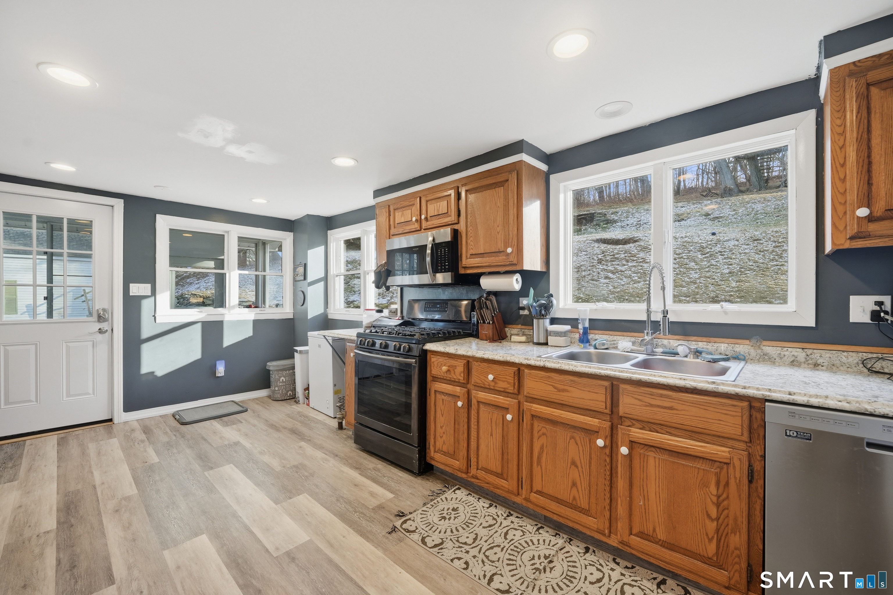 17 Spruce Street Vernon CT 06066