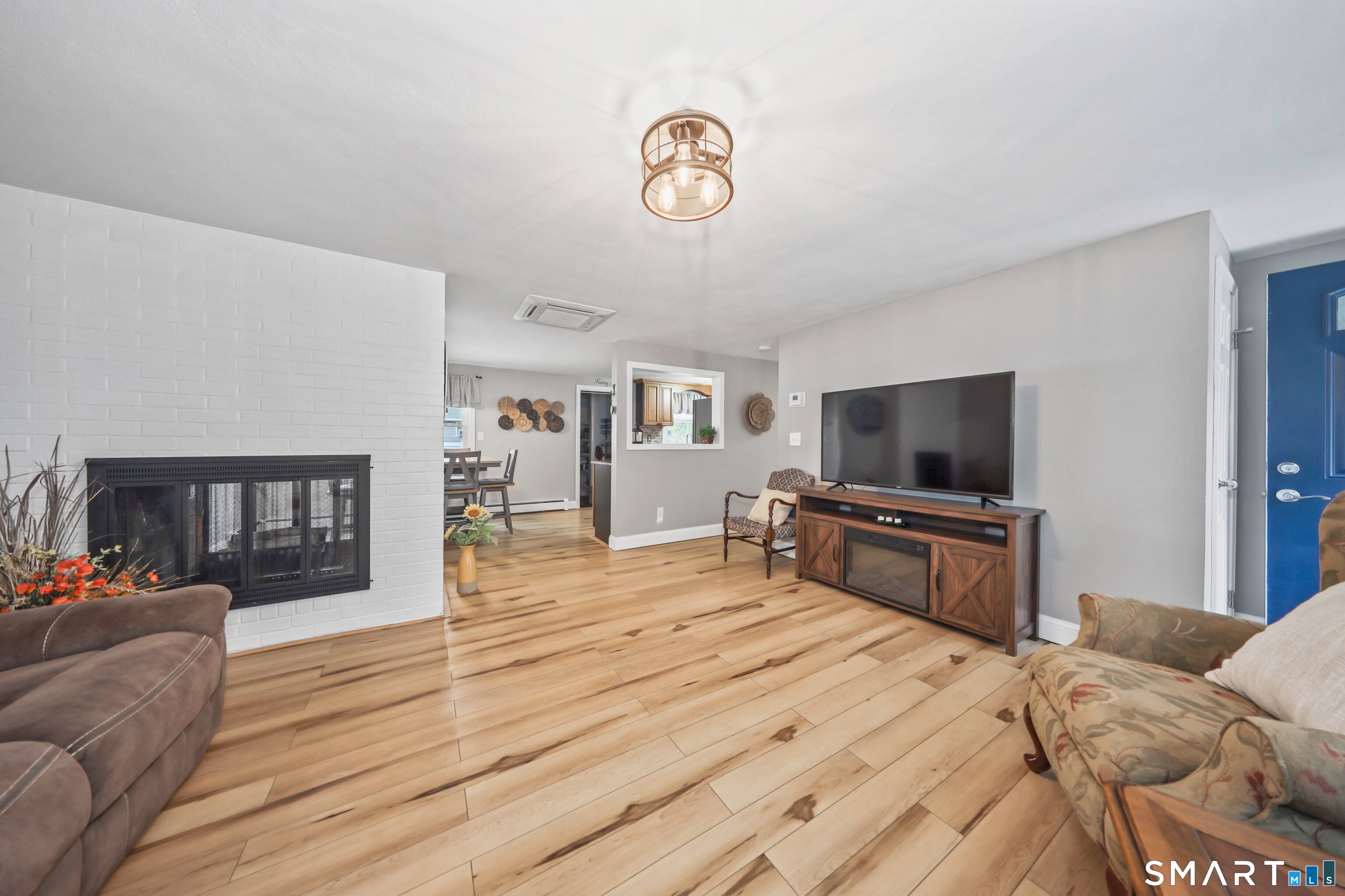 53 Woodland Street Plainville CT 06062